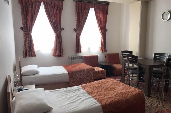 اتاق دو تخته توئین هتل قصر اسکو
